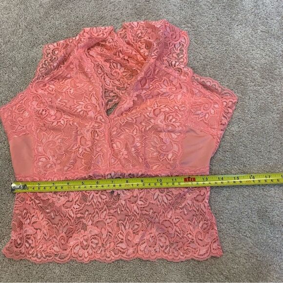 Uk2la peach pink lace stretchy V-neck sleeveless top crisscross L clubwear NWOT - Picture 8 of 9